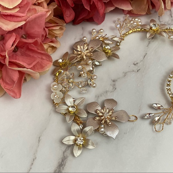 Romantic Rose Gold Flower Crystal Pearl Tiara Headdress - Picture 9 of 16